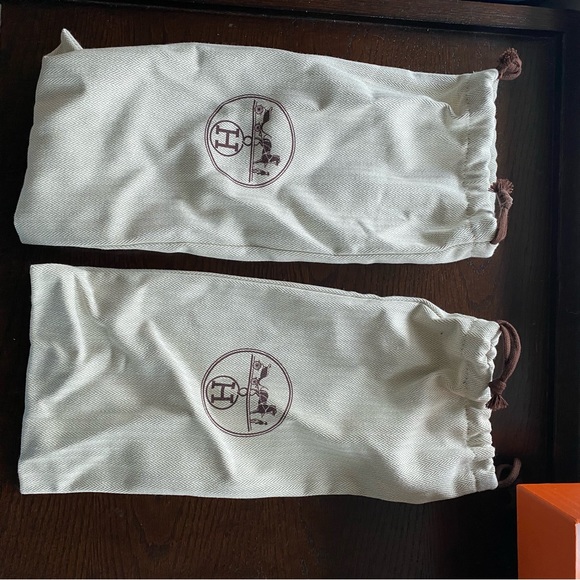 Hermes - Picture 6 of 6